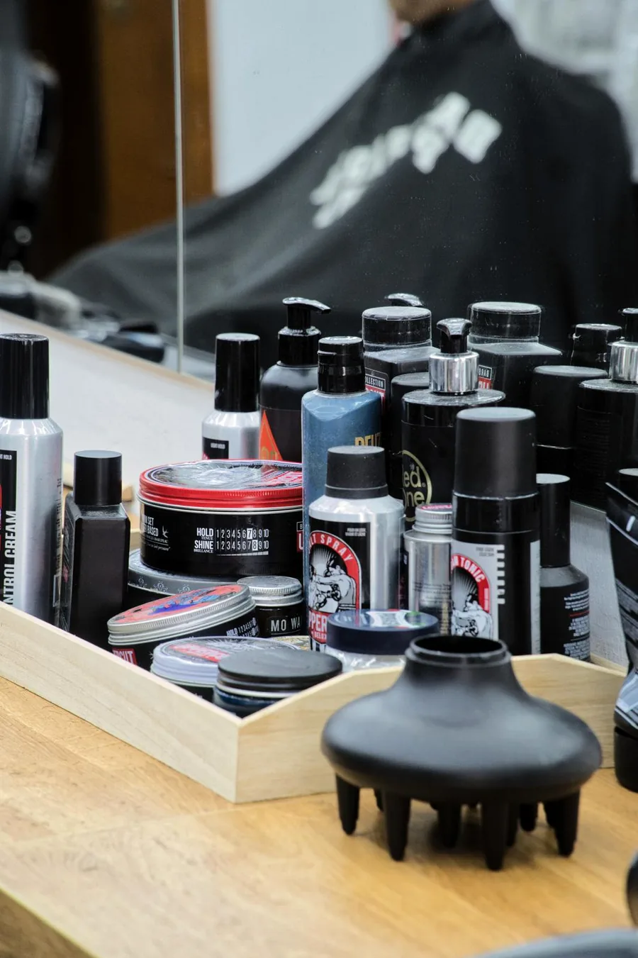 Produtos profissionais utilizados na Barbearia Paulino